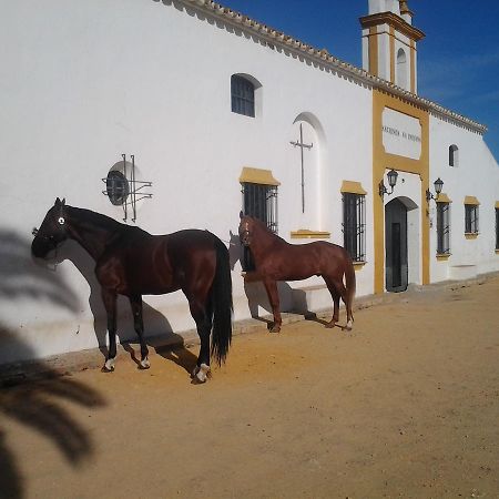 Hacienda La Indiana Hotel Los Palacios Y Villafranca Luaran gambar