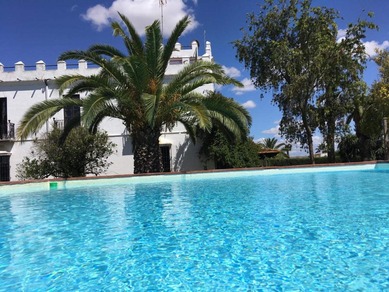 Hacienda La Indiana Hotel Los Palacios Y Villafranca Luaran gambar