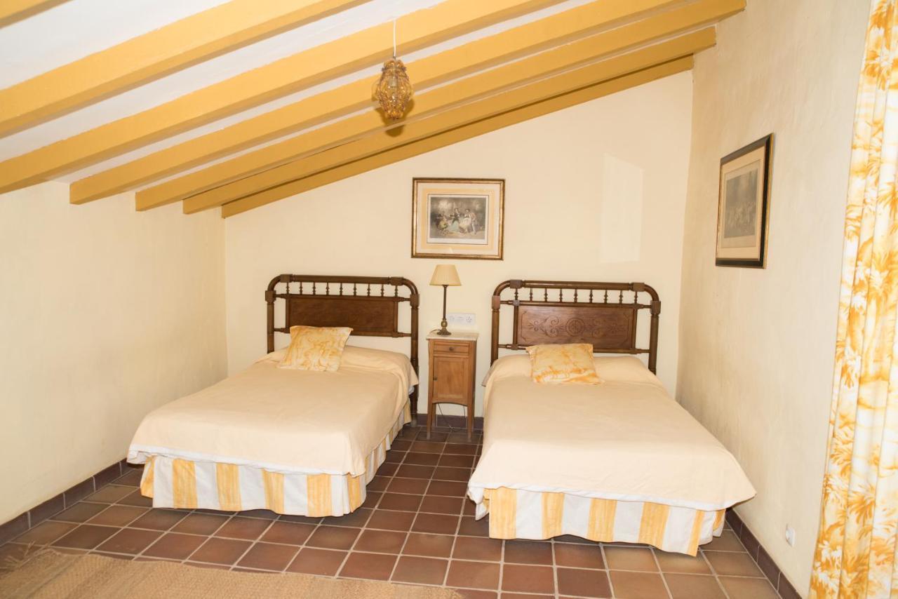 Hacienda La Indiana Hotel Los Palacios Y Villafranca Luaran gambar